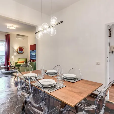 Aweshomeitaly - Spagna Glamour Life Penthouse Apartament