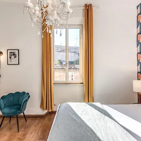 Aweshomeitaly - Spagna Glamour Life Penthouse Apartament
