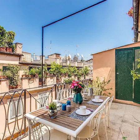 Aweshomeitaly - Spagna Glamour Life Penthouse *