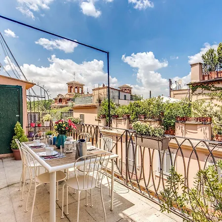 Aweshomeitaly - Spagna Glamour Life Penthouse Apartment *